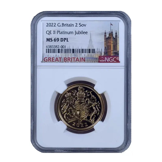 2022 Platinum Jubilee Double Sovereign Gold Coin – Reverse showcasing Timothy Noad’s exclusive Royal Arms design.